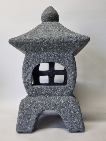 Stenen pagode 20cm hoog